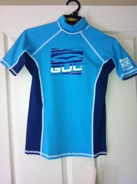 Buy GUL Junior Boys Short Sleeve Lycra Rashguard UPF50 in NZ. 